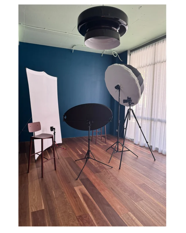 I thought I would share my headshot set-up.